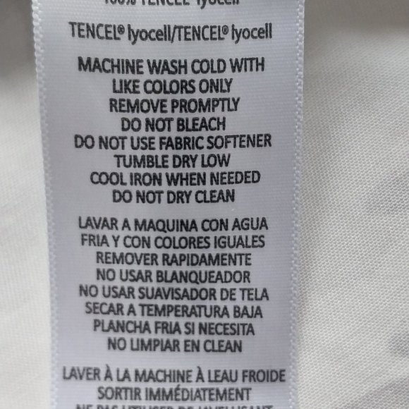 Calvin Klein Jeans Women's Tie Front Button Down Top with Roll Tab Sleev… - Picture 8 of 8